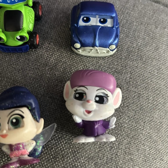 Disney doorables like new (not a bundle) - Picture 2 of 2